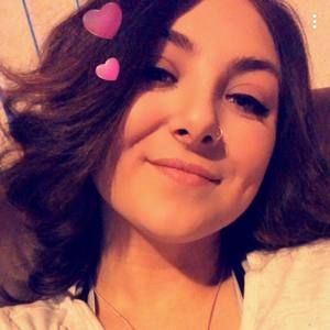 Meet your Posher, Josalynne